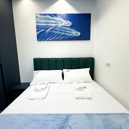 Marina Private Room Shkoder Exterior photo