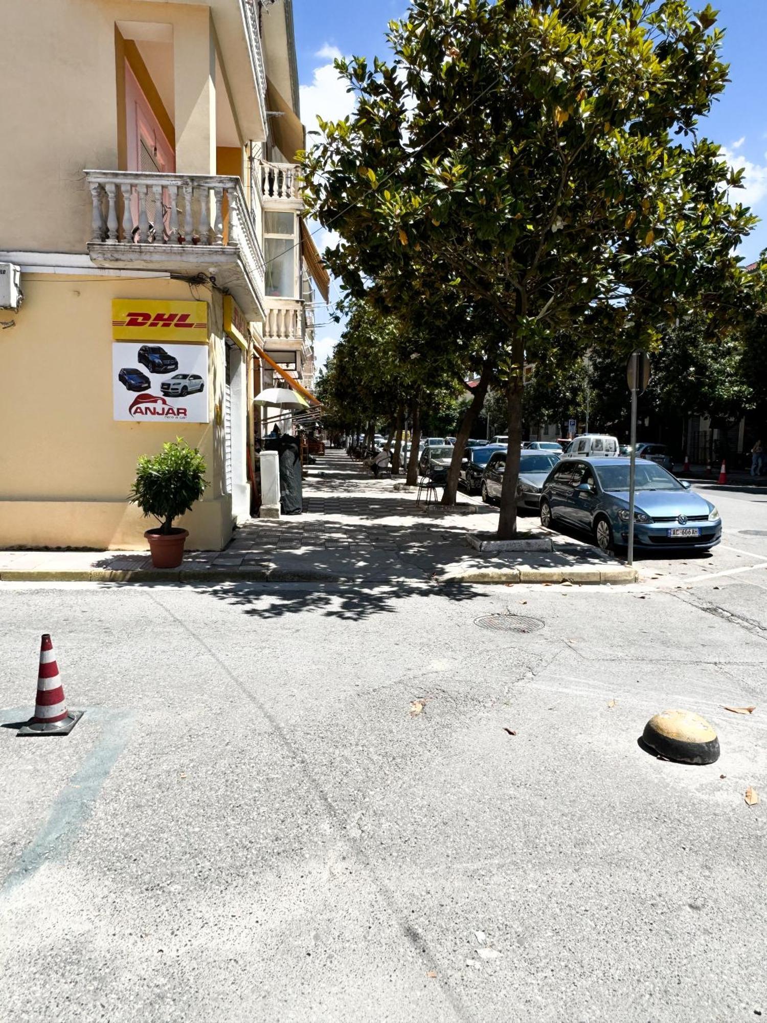 Marina Private Room Shkoder Exterior photo