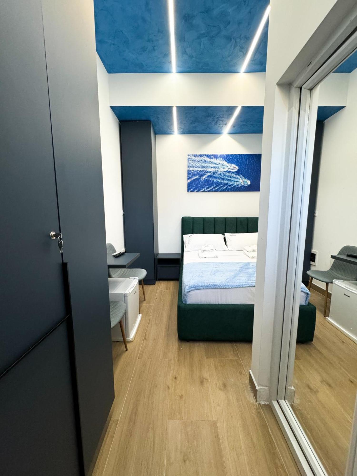 Marina Private Room Shkoder Exterior photo